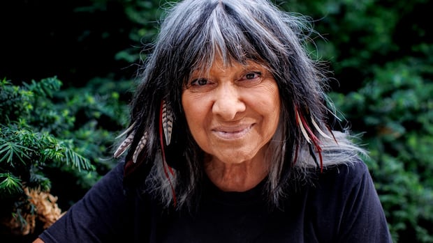 buffy sainte marie portrait