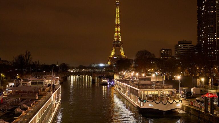 Seine Ship Eiffel Tower Night Lights Paris 1280x1280