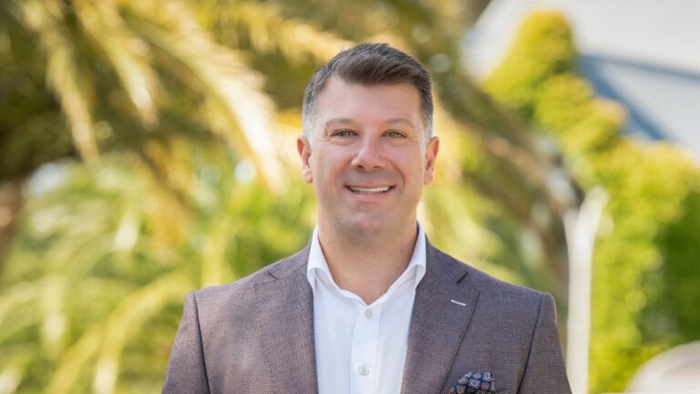 Spiro Drossos Managing Director Auctioneer Barry Plant Eastern Group. Image Supplied